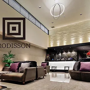 3* 호텔 Rodisson Shichijo